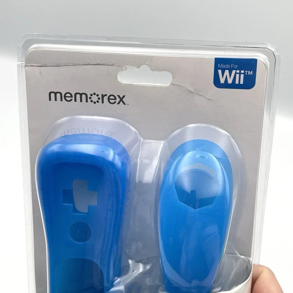 Memorex (2) Nintendo Wii Remote Sleeves Blue‎ New Sealed + Green Used MotionPlus